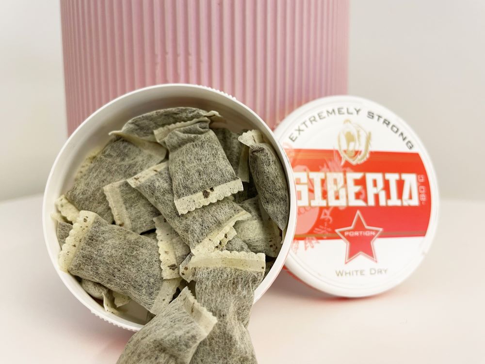 Siberia -80 Degrees White Dry Portion open can